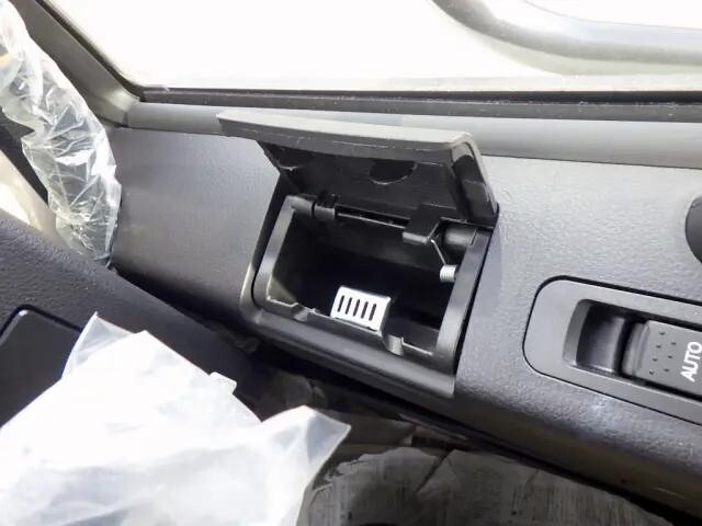 三菱ふそうファイターコンテナ専用車中型（4t）[写真35]