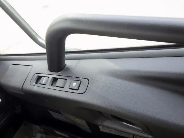 三菱ふそうファイターコンテナ専用車中型（4t）[写真36]