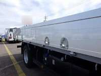 日産エルフアルミブロック小型（2t・3t）[写真10]