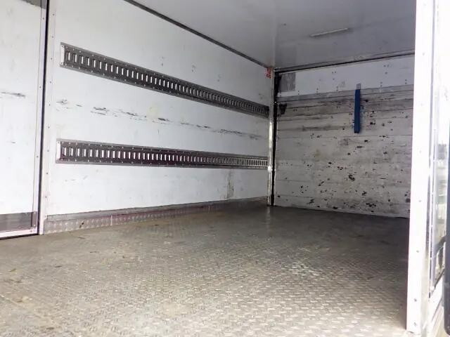 日野レンジャーパネルバン増トン（6t・8t）[写真13]