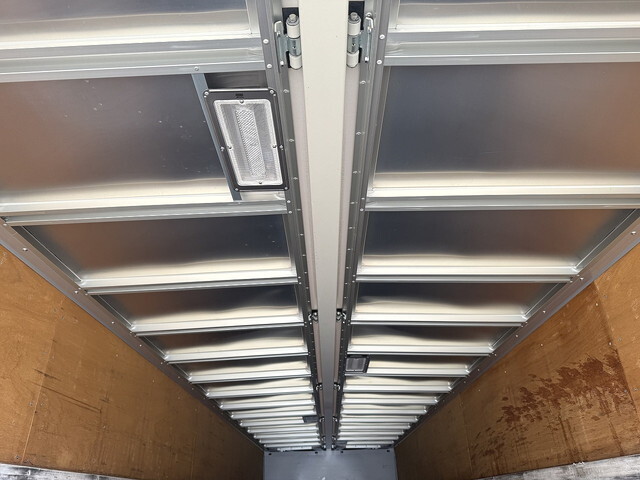 UDトラックスその他の車種アルミウイング大型（10t）[写真12]