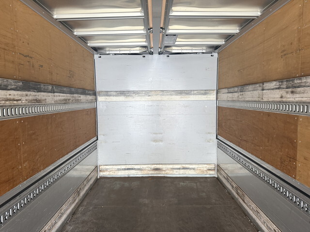 UDトラックスその他の車種アルミウイング大型（10t）[写真13]