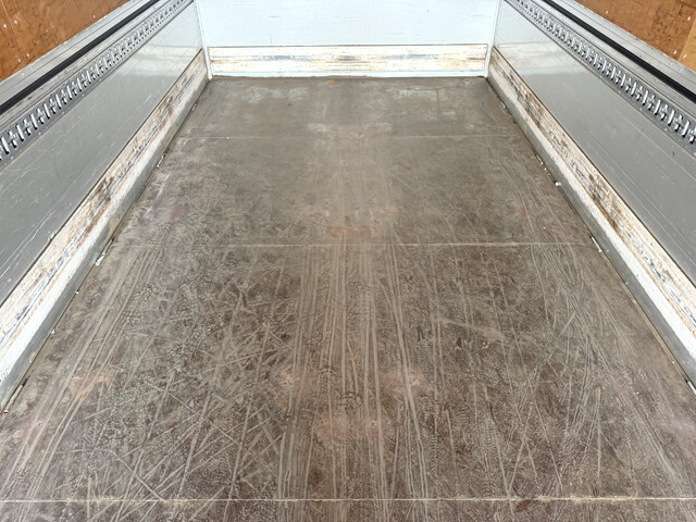 UDトラックスその他の車種アルミウイング大型（10t）[写真14]