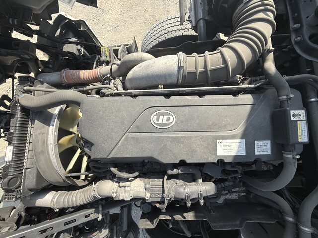 UDトラックスその他の車種アルミウイング大型（10t）[写真18]