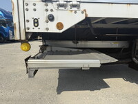 UDトラックスその他の車種アルミウイング大型（10t）[写真30]