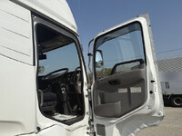 UDトラックスその他の車種アルミウイング大型（10t）[写真32]