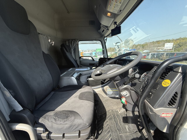 UDトラックスその他の車種アルミウイング大型（10t）[写真32]