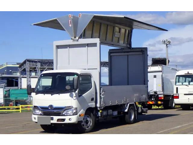 日野デュトロアルミウイング2018年(平成30年)TSG-XKU650M