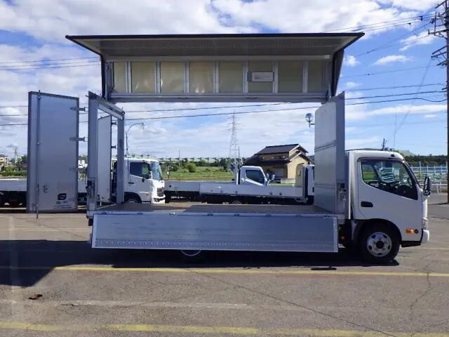 日野デュトロアルミウイング小型（2t・3t）[写真13]