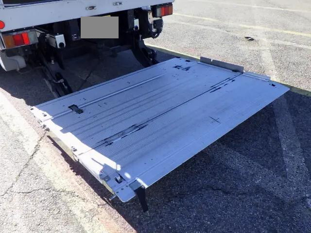 日野デュトロアルミウイング小型（2t・3t）[写真17]