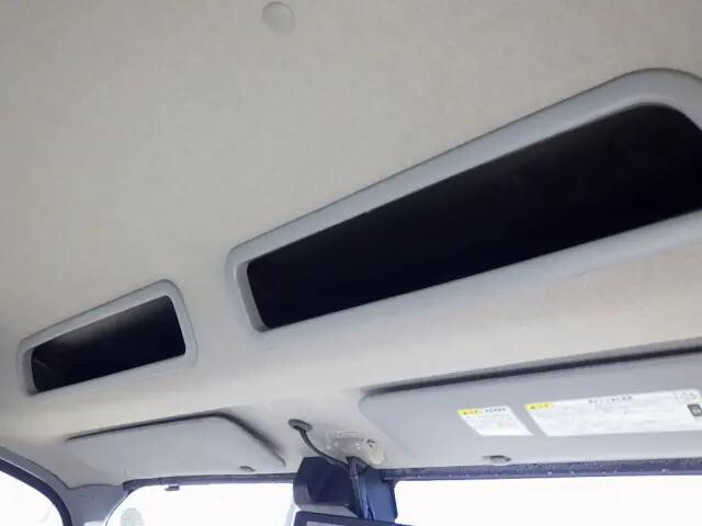 日野デュトロアルミウイング小型（2t・3t）[写真38]