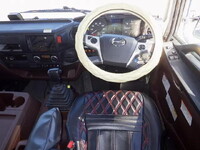 日野レンジャーコンテナ専用車増トン（6t・8t）[写真15]