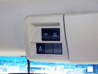 日野レンジャーコンテナ専用車増トン（6t・8t）[写真20]