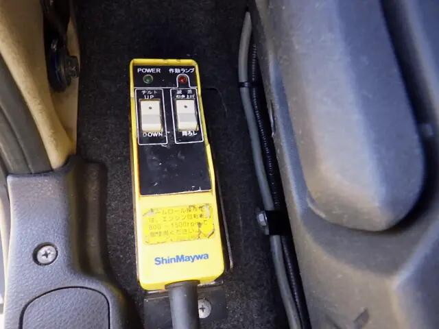 日野レンジャーコンテナ専用車増トン（6t・8t）[写真21]