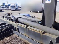 日野レンジャーコンテナ専用車増トン（6t・8t）[写真30]