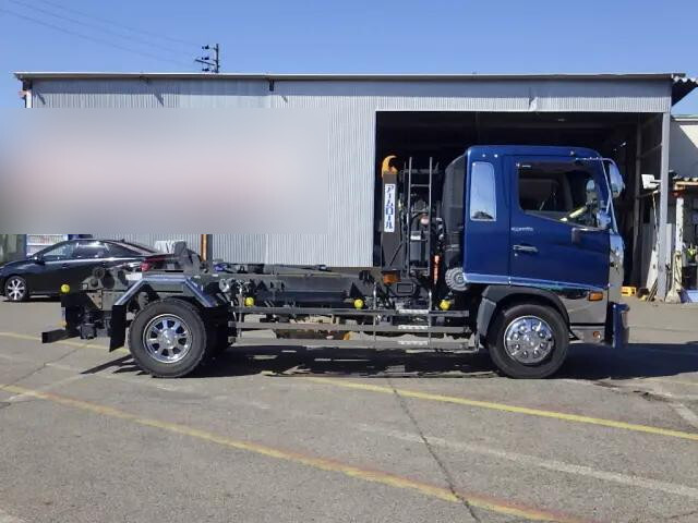 日野レンジャーコンテナ専用車増トン（6t・8t）[写真04]