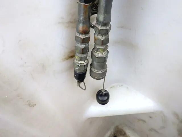 日野デュトロ高所作業車小型（2t・3t）[写真13]