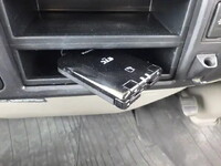 日野デュトロ高所作業車小型（2t・3t）[写真23]