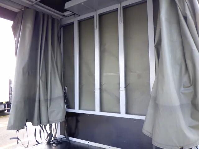 いすゞエルフ幌車小型（2t・3t）[写真12]