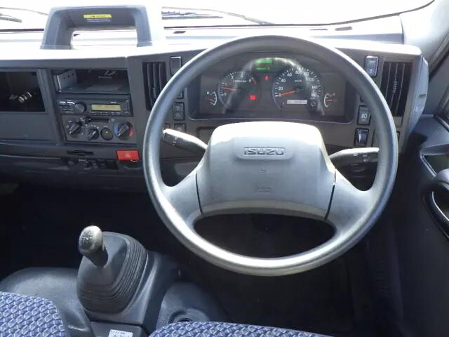 いすゞエルフ幌車小型（2t・3t）[写真15]