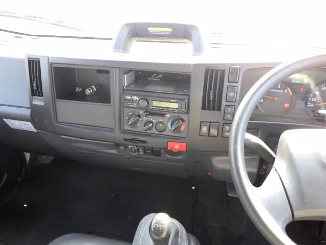 いすゞエルフ幌車小型（2t・3t）[写真17]