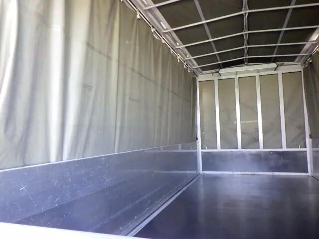 いすゞエルフ幌車小型（2t・3t）[写真07]