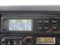 いすゞエルフ冷凍車（冷蔵車）小型（2t・3t）[写真16]