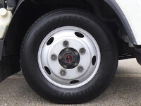 いすゞエルフ冷凍車（冷蔵車）小型（2t・3t）[写真18]