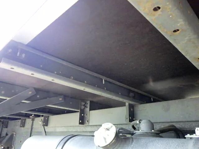 トヨタダイナアルミバン小型（2t・3t）[写真32]