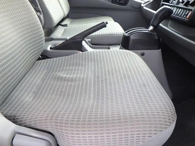 トヨタダイナアルミバン小型（2t・3t）[写真39]