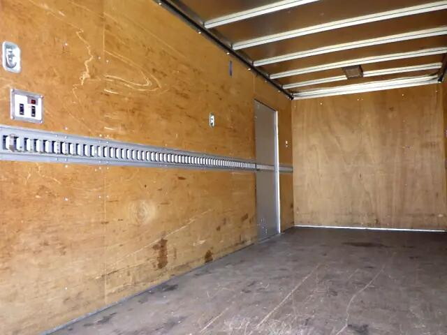 トヨタダイナアルミバン小型（2t・3t）[写真07]