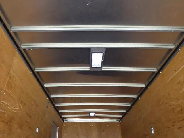 トヨタダイナアルミバン小型（2t・3t）[写真09]