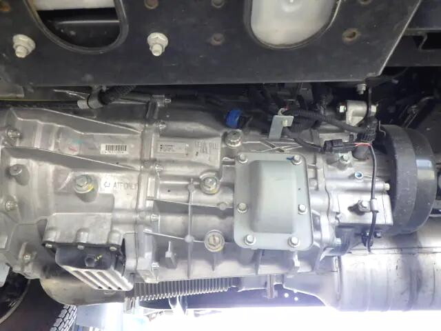 三菱ふそうキャンターダブルキャブ（Wキャブ）小型（2t・3t）[写真28]