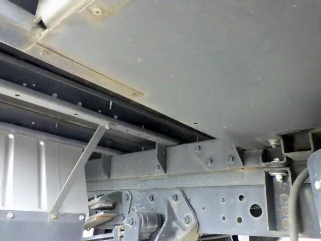 トヨタダイナアルミバン小型（2t・3t）[写真32]