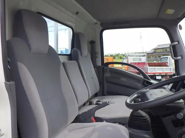 マツダタイタン平ボディ小型（2t・3t）[写真30]