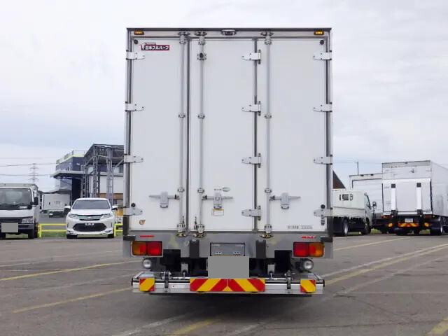 日野レンジャー冷凍車（冷蔵車）中型（4t）[写真06]