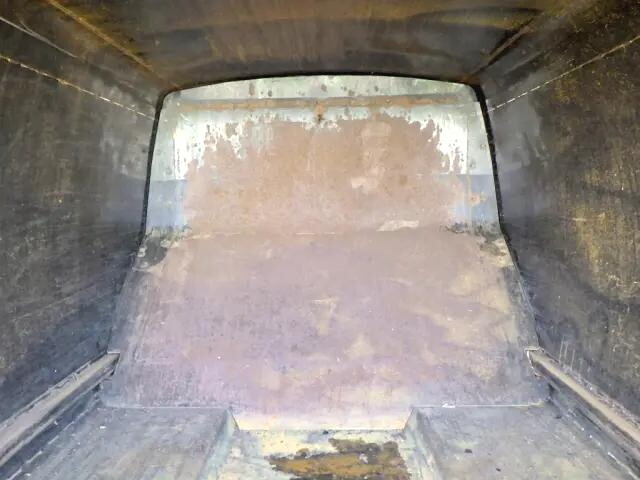 三菱ふそうキャンターパッカー車（塵芥車）小型（2t・3t）[写真12]