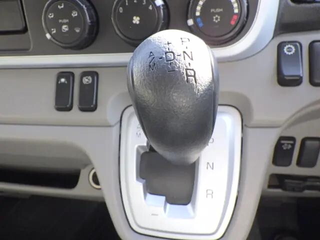 三菱ふそうキャンターパッカー車（塵芥車）小型（2t・3t）[写真16]