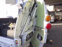 三菱ふそうキャンターパッカー車（塵芥車）小型（2t・3t）[写真29]