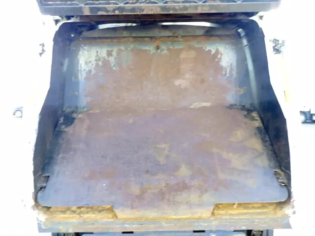 三菱ふそうキャンターパッカー車（塵芥車）小型（2t・3t）[写真30]