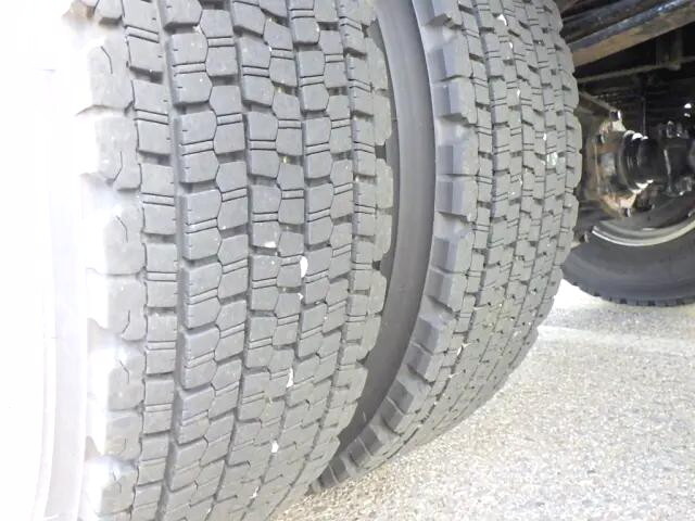 日野レンジャーアルミブロック中型（4t）[写真20]