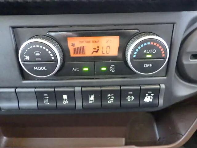 日野レンジャーコンテナ専用車増トン（6t・8t）[写真14]