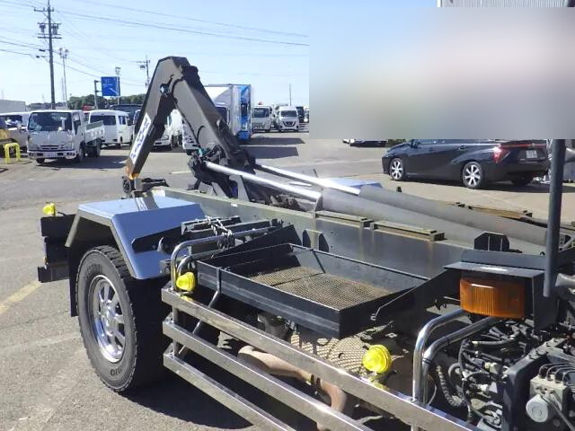 日野レンジャーコンテナ専用車増トン（6t・8t）[写真09]