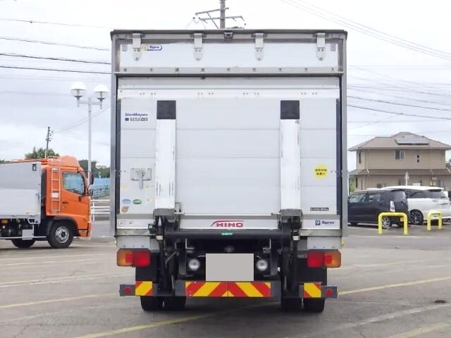 日野レンジャーアルミバン増トン（6t・8t）[写真02]