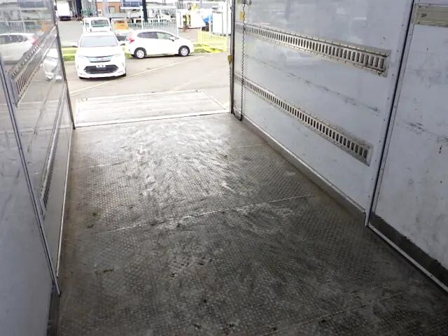 日野レンジャーアルミバン増トン（6t・8t）[写真27]