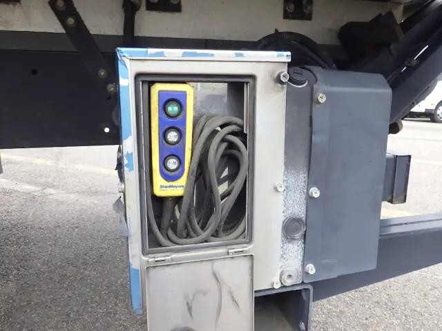 日野レンジャーアルミバン増トン（6t・8t）[写真32]