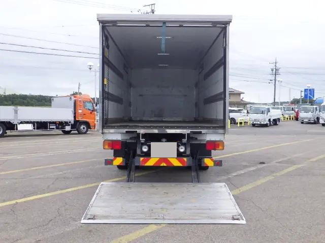 日野レンジャーアルミバン増トン（6t・8t）[写真06]