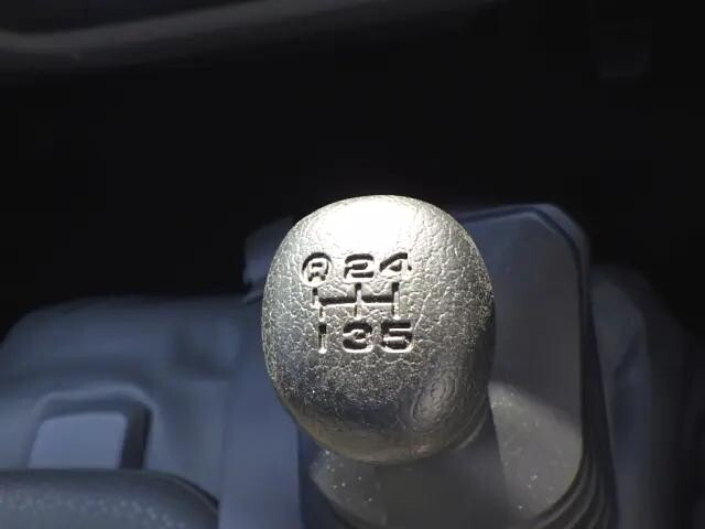 日野デュトロ平ボディ小型（2t・3t）[写真12]