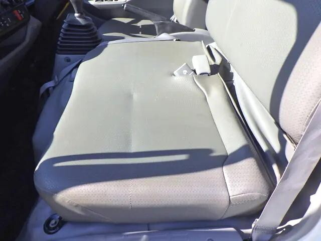 日野デュトロ平ボディ小型（2t・3t）[写真34]