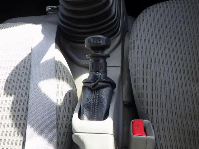 日野デュトロ冷凍車（冷蔵車）小型（2t・3t）[写真13]